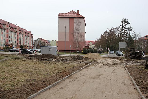 Przy ulicach Teligi i Władysława IV powstaje nowa droga pieszo-rowerowa