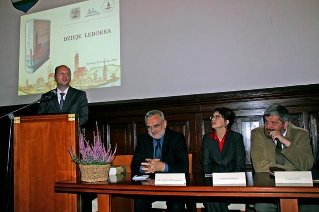 Monografia Lęborka wzbudziła ogromne zainteresowanie 
