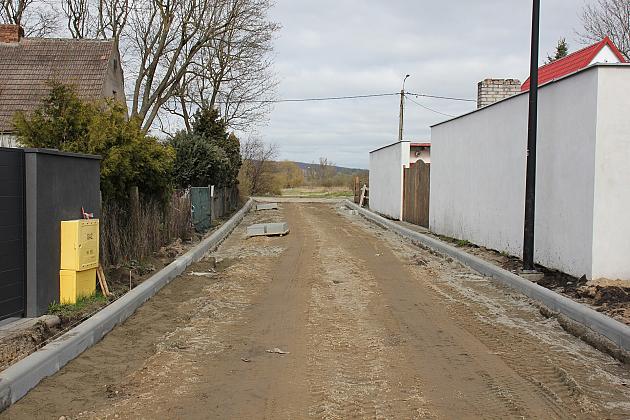 Drogowy łącznik na Sudeckiej w budowie