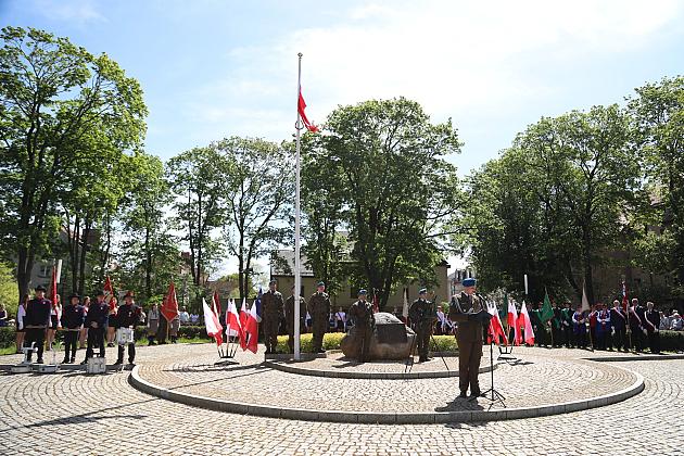 Niech się święci 3 Maja! Lębork pamięta o 233. rocznicy uchwalenia Konstytucji.