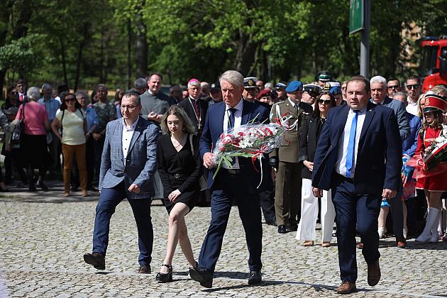 Niech się święci 3 Maja! Lębork pamięta o 233. rocznicy uchwalenia Konstytucji.
