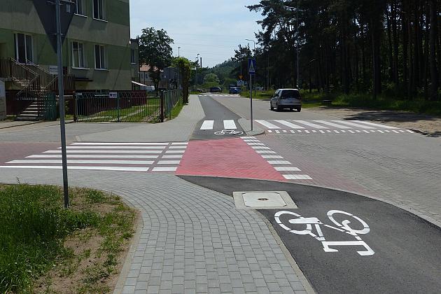 Droga pieszo-rowerowa przy ulicach Władysława IV i Teligi gotowa