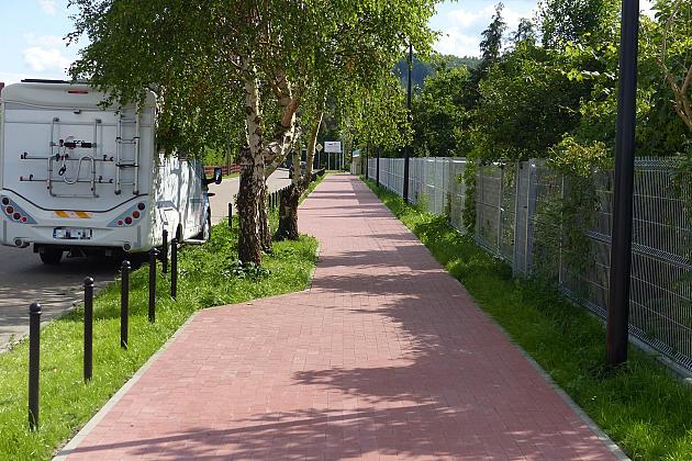 Nowa droga pieszo-rowerowa na ul. Glinianej