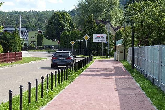 Nowa droga pieszo-rowerowa na ul. Glinianej