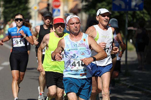 Rywalizowali na lęborskim bruku. 22. Bieg Uliczny św. Jakuba Ap. ukończyło 451 zawodników.