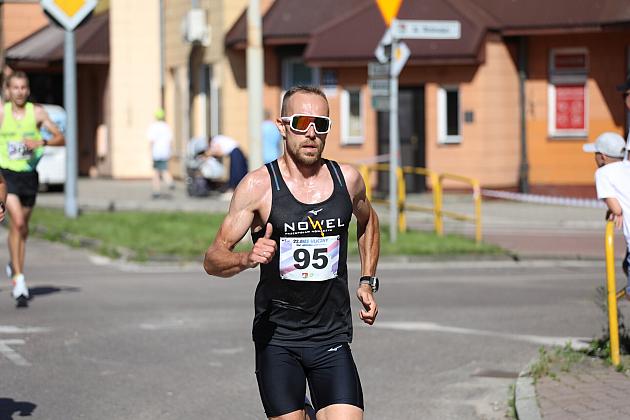 Rywalizowali na lęborskim bruku. 22. Bieg Uliczny św. Jakuba Ap. ukończyło 451 zawodników.