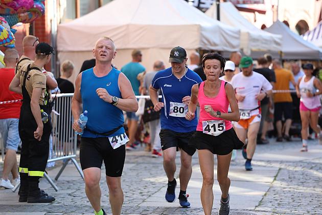 Rywalizowali na lęborskim bruku. 22. Bieg Uliczny św. Jakuba Ap. ukończyło 451 zawodników.