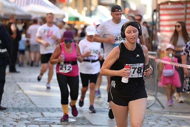 Rywalizowali na lęborskim bruku. 22. Bieg Uliczny św. Jakuba Ap. ukończyło 451 zawodników.