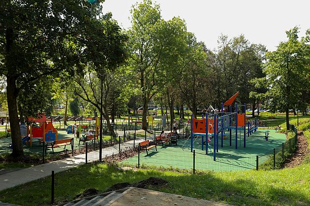 Modernizacja Parku im. Kaczyńskich zakończona. Zapraszamy do odwiedzin!