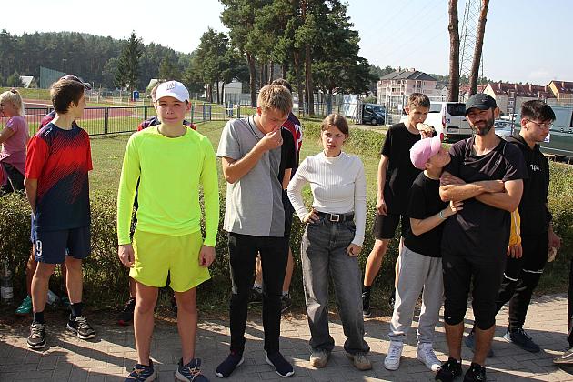 Uczniowie szkół specjalnych rywalizowali na stadionie