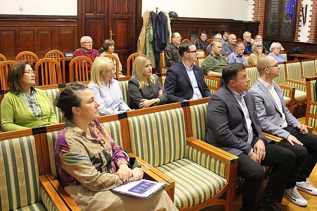 W ratuszu o budowie elektrowni jądrowej na Pomorzu