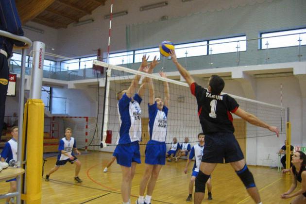 Amatorska Liga Siatkówki w Lęborku 