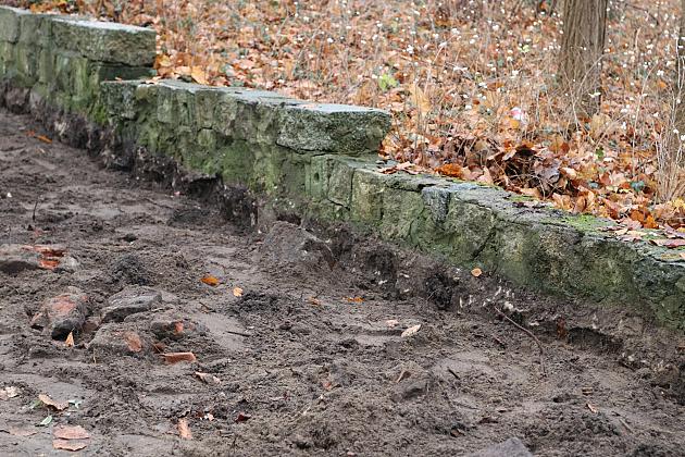 Kolejny etap renowacji schodów prowadzących do Wieży Ciśnień
