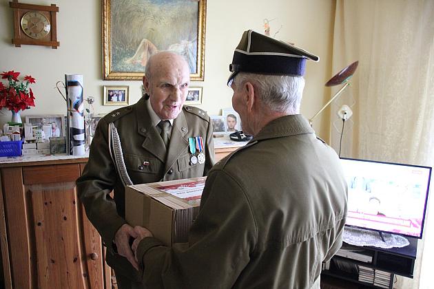 Świąteczne wsparcie dla kombatantów