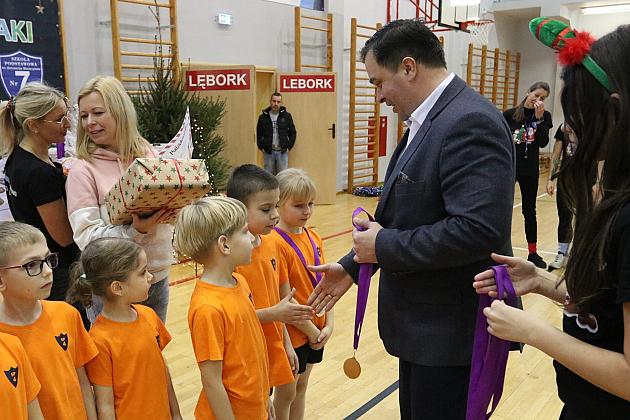 Pierwszaki pokazały, jak potrafią doskonale bawić się i integrować