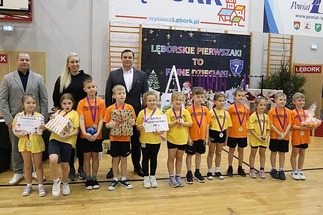 Pierwszaki pokazały, jak potrafią doskonale bawić się i integrować