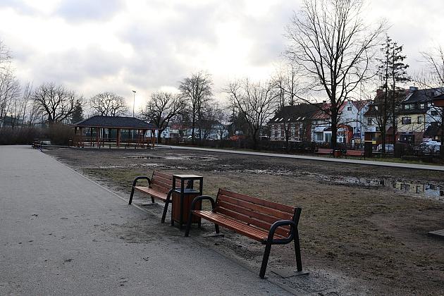 Park przy I LO po pierwszym etapie inwestycji