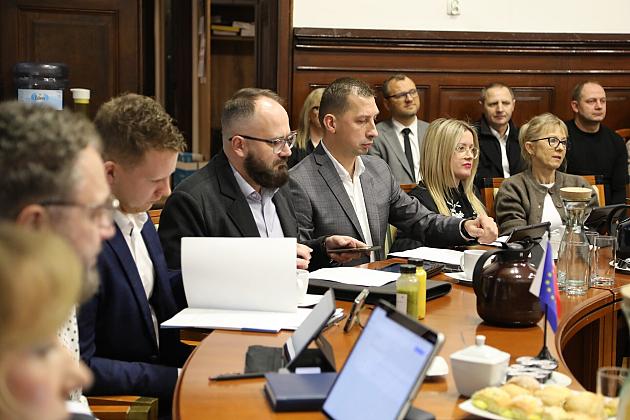 Rada miejska zadecydowała. Będą konsultacje społeczne w sprawie zmiany granic Lęborka.