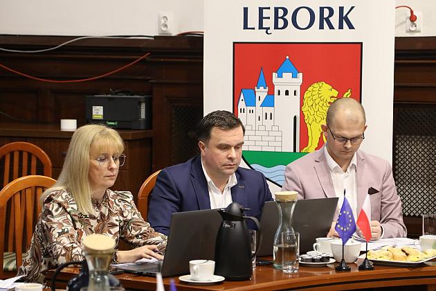 Rada miejska zadecydowała. Będą konsultacje społeczne w sprawie zmiany granic Lęborka.