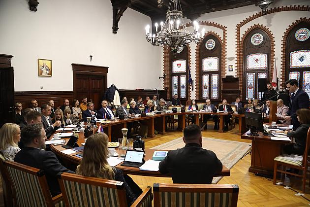 Rada miejska zadecydowała. Będą konsultacje społeczne w sprawie zmiany granic Lęborka.
