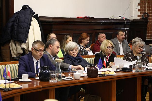 Rada miejska zadecydowała. Będą konsultacje społeczne w sprawie zmiany granic Lęborka.