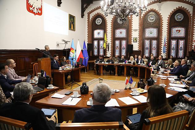 Rada miejska zadecydowała. Będą konsultacje społeczne w sprawie zmiany granic Lęborka.