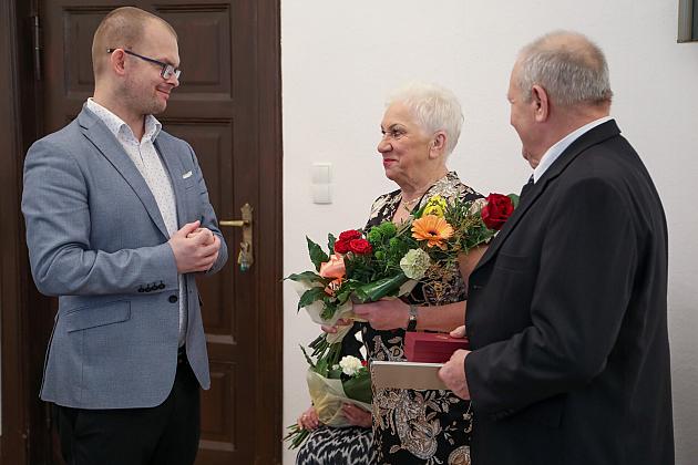 Złote Gody w ratuszu. Medale za długoletnie pożycie małżeńskie