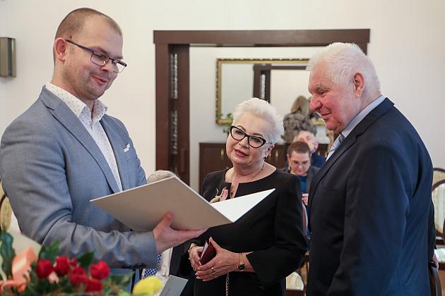 Złote Gody w ratuszu. Medale za długoletnie pożycie małżeńskie