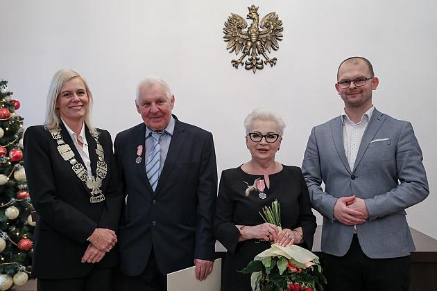 Złote Gody w ratuszu. Medale za długoletnie pożycie małżeńskie