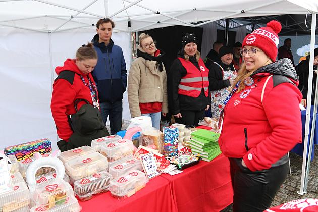 Dla onkologii i hematologii dziecięcej. Lębork zagrał z Wielką Orkiestrą Świątecznej Pomocy