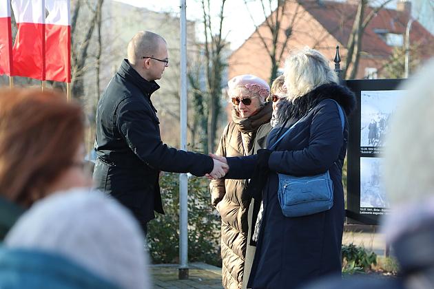Hołd dla Sybiraków w 85. rocznicę pierwszej z masowych wywózek przez Sowietów