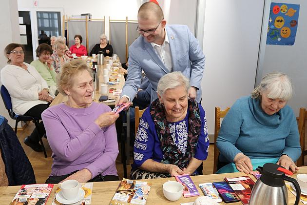 Z najlepszymi życzeniami z okazji Dnia Kobiet