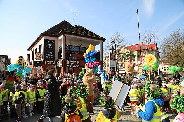 Wiosenny konkurs marzann nad rzeką Łebą