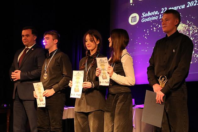 Najlepsi sportowcy nagrodzeni na uroczystej gali