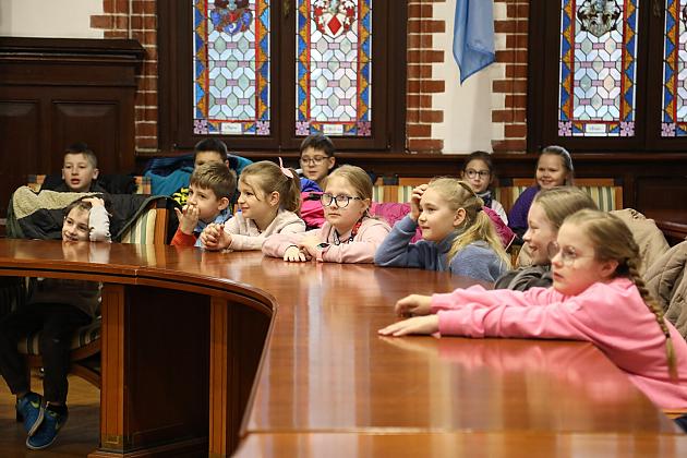 Spotkanie dzieci z burmistrzem w Urzędzie Miejskim w Lęborku