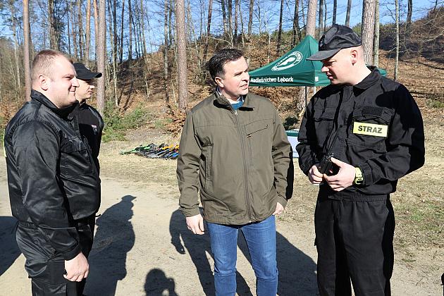 Wielka akcja wspólnego sadzenia lasu w Nadleśnictwie Lębork
