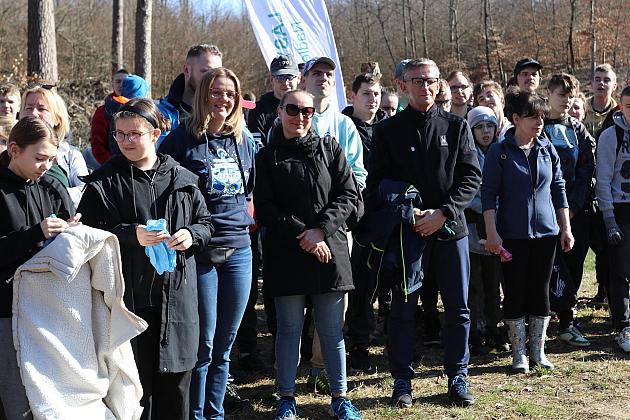 Wielka akcja wspólnego sadzenia lasu w Nadleśnictwie Lębork