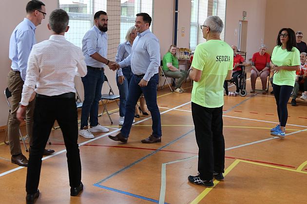 Boccia łączy pokolenia i samorządy! II Powiatowy Integracyjny Turniej w Lęborku za nami