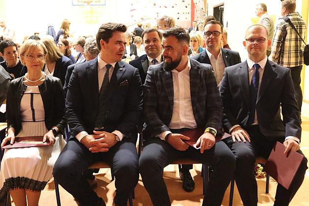 „Jedynka” świętuje 80 lat! Uroczysta gala z okazji jubileuszu najstarszej szkoły podstawowej w Lęborku