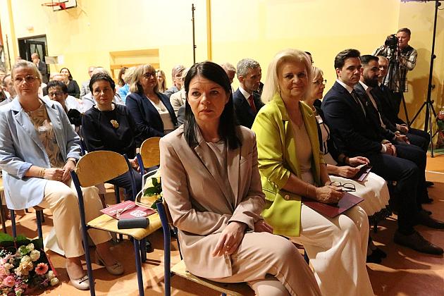 „Jedynka” świętuje 80 lat! Uroczysta gala z okazji jubileuszu najstarszej szkoły podstawowej w Lęborku