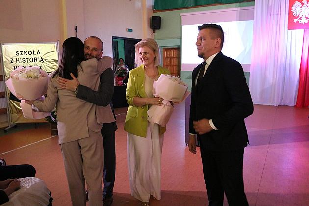 „Jedynka” świętuje 80 lat! Uroczysta gala z okazji jubileuszu najstarszej szkoły podstawowej w Lęborku