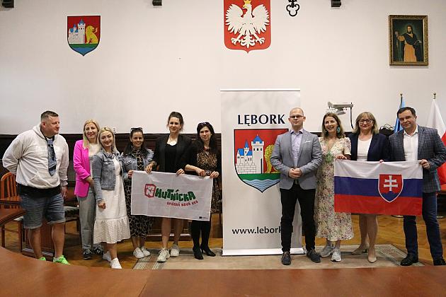 Wizyta gości ze Słowacji i spotkanie z burmistrzem w ratuszu