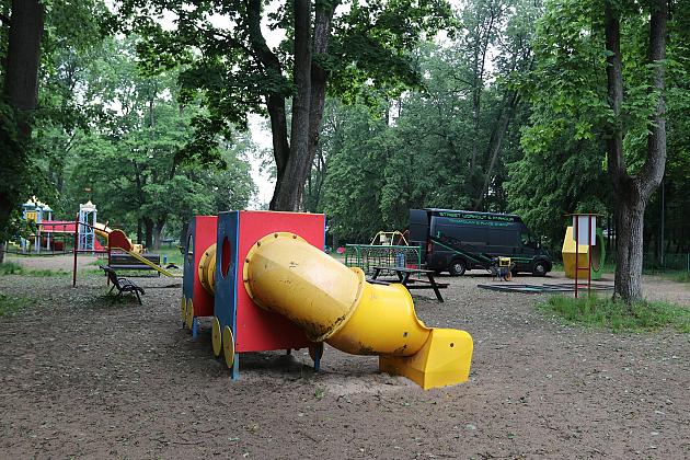 Place do zabawy bezpieczniejsze i piękniejsze – ruszył kompleksowy przegląd placów zabaw