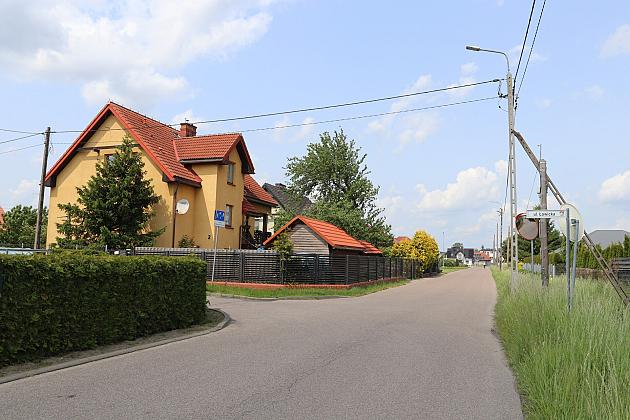 Nowe lustra drogowe w Lęborku – więcej bezpieczeństwa na trudnych skrzyżowaniach!