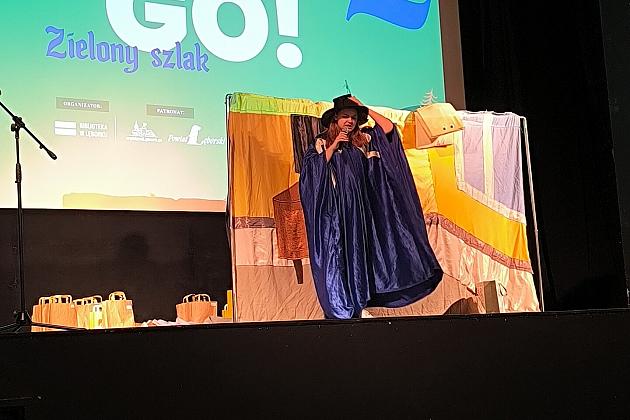 Nagrodzeni najlepsi czytelnicy wśród najmłodszych uczniów