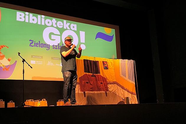 Nagrodzeni najlepsi czytelnicy wśród najmłodszych uczniów