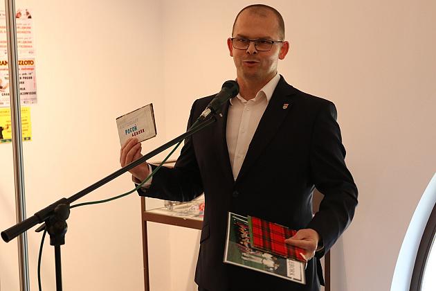 Historia Pogoni Lębork na otwartej w Wieży Ciśnień wystawie z okazji 80-lecia klubu