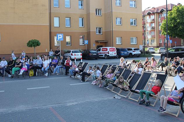Lębork Nowy Świat znów tętnił życiem! Piąta edycja Festiwalu Ulicznego zachwyciła mieszkańców