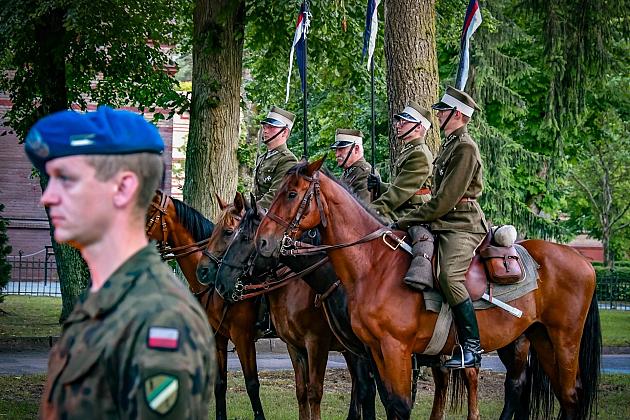 Święto 1. Lęborskiego Batalionu Zmechanizowanego – z dumą, honorem i sercem dla Ojczyzny