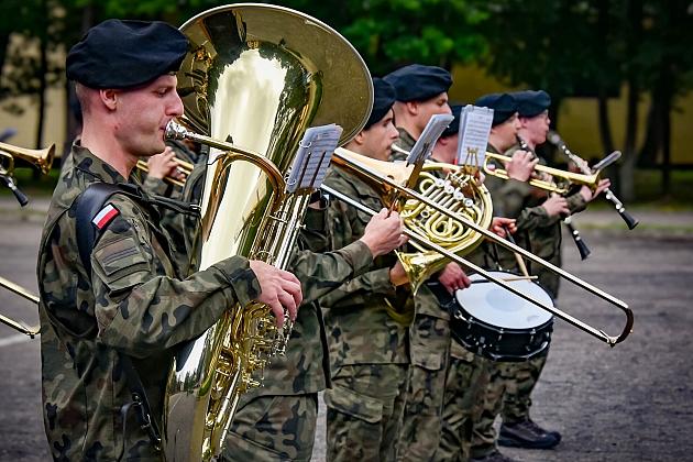 Święto 1. Lęborskiego Batalionu Zmechanizowanego – z dumą, honorem i sercem dla Ojczyzny